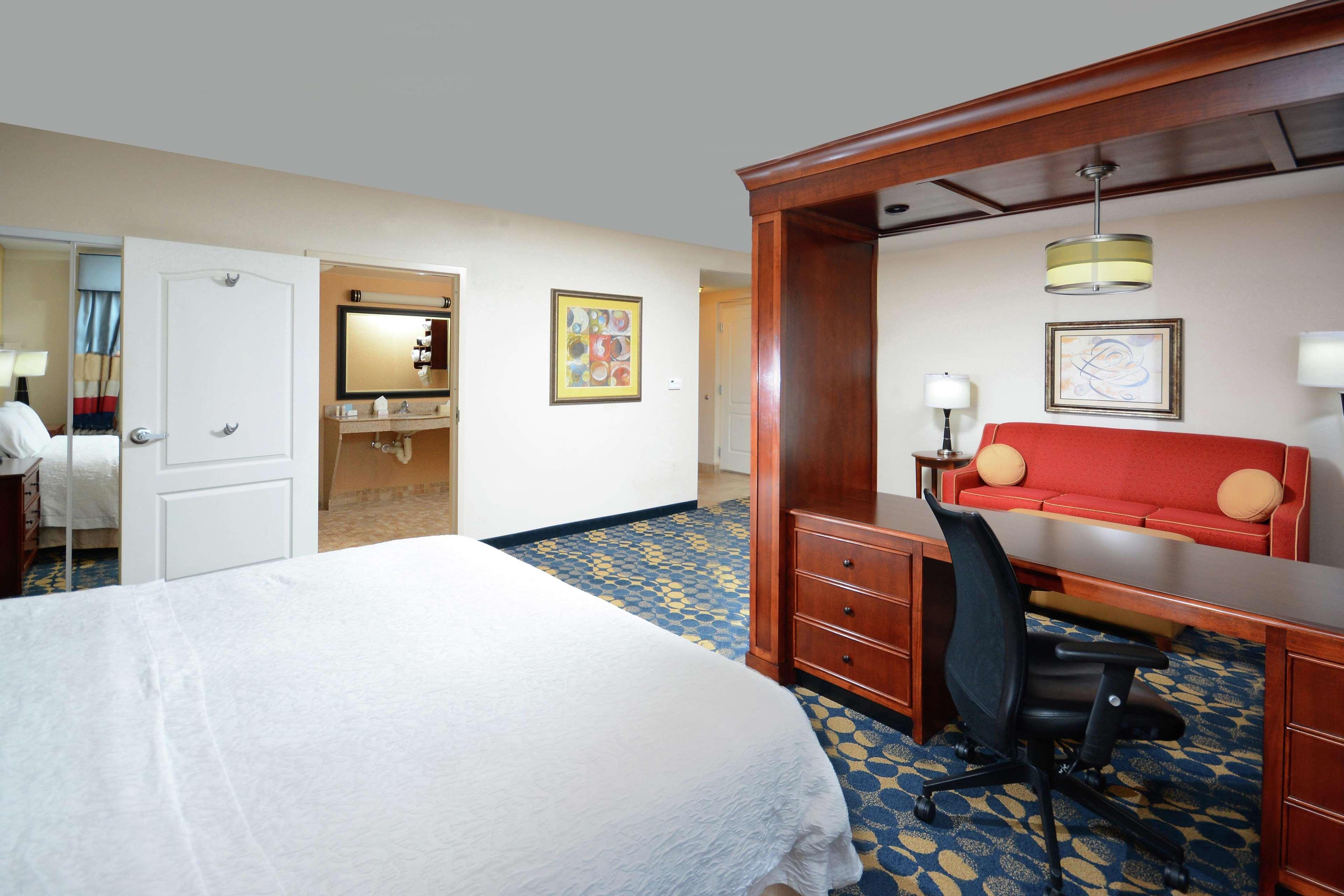 Hampton Inn & Suites Huntersville Exterior foto