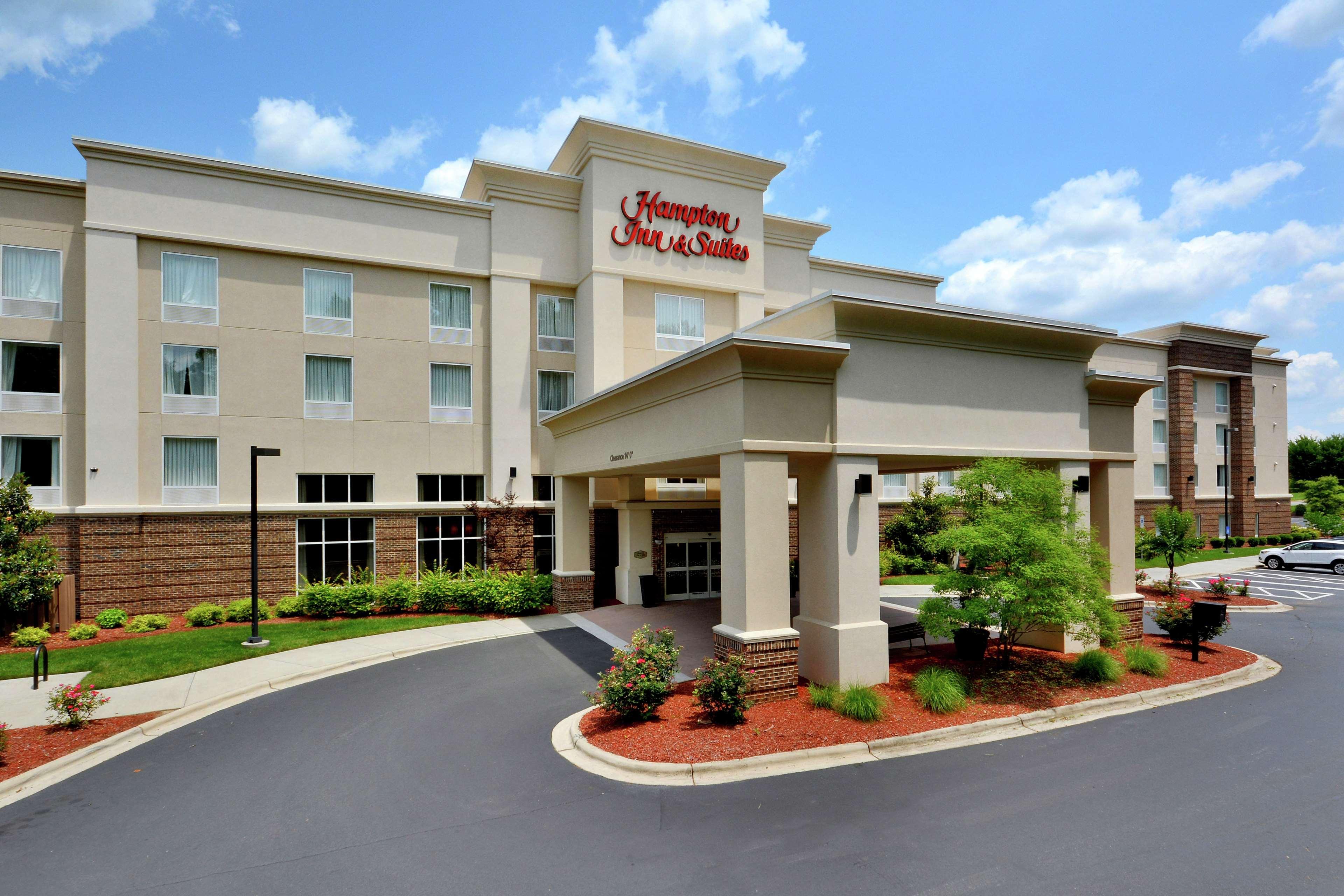 Hampton Inn & Suites Huntersville Exterior foto