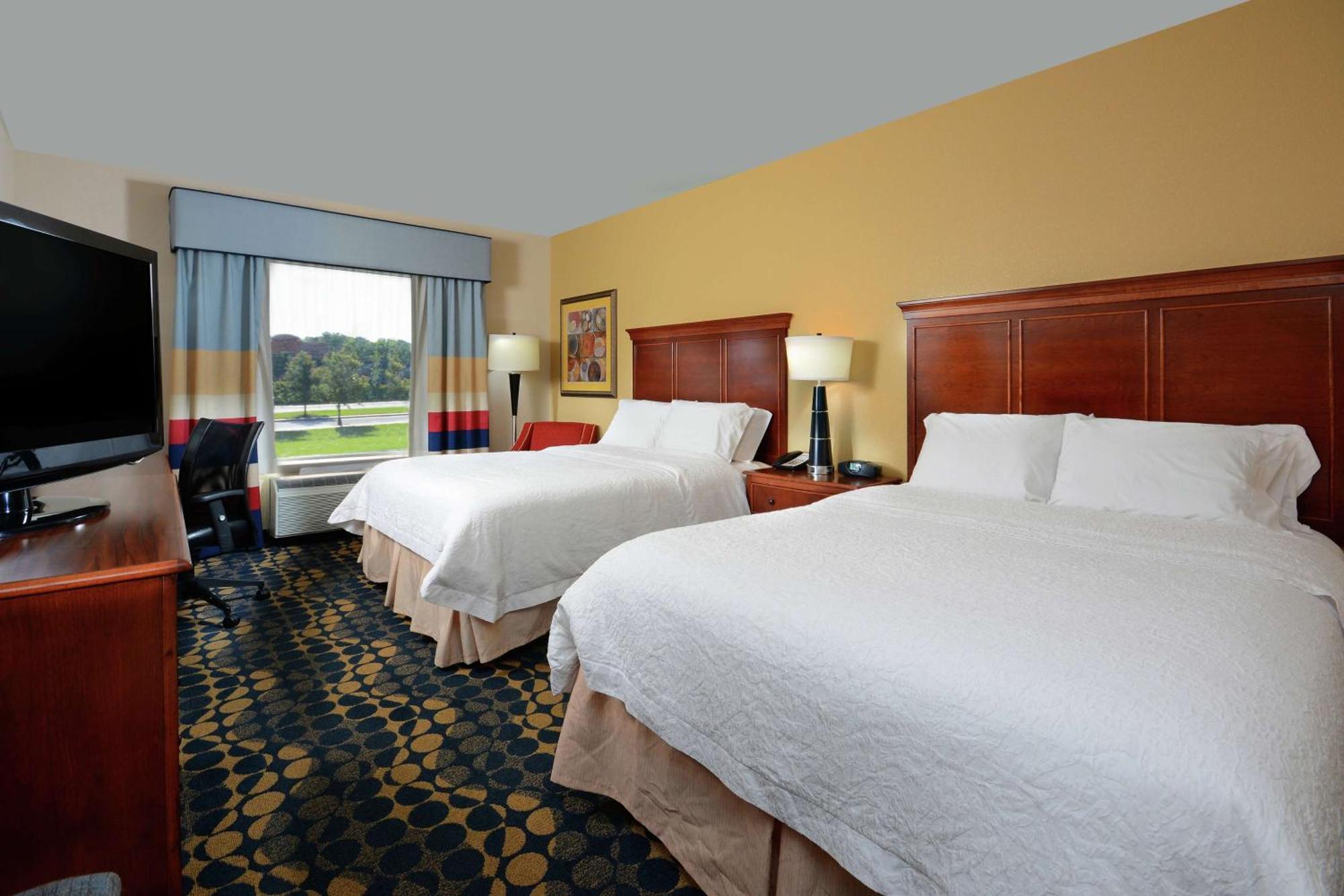 Hampton Inn & Suites Huntersville Exterior foto