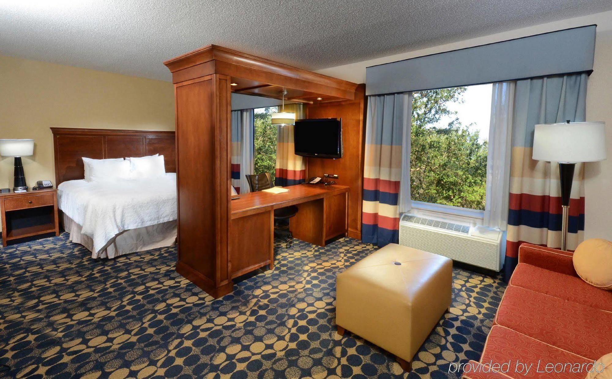 Hampton Inn & Suites Huntersville Exterior foto